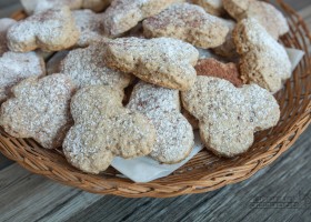 Spekulas keks ( Gingerbread cookies )