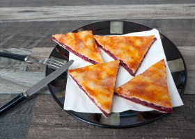 Engleska pita sa višnjama