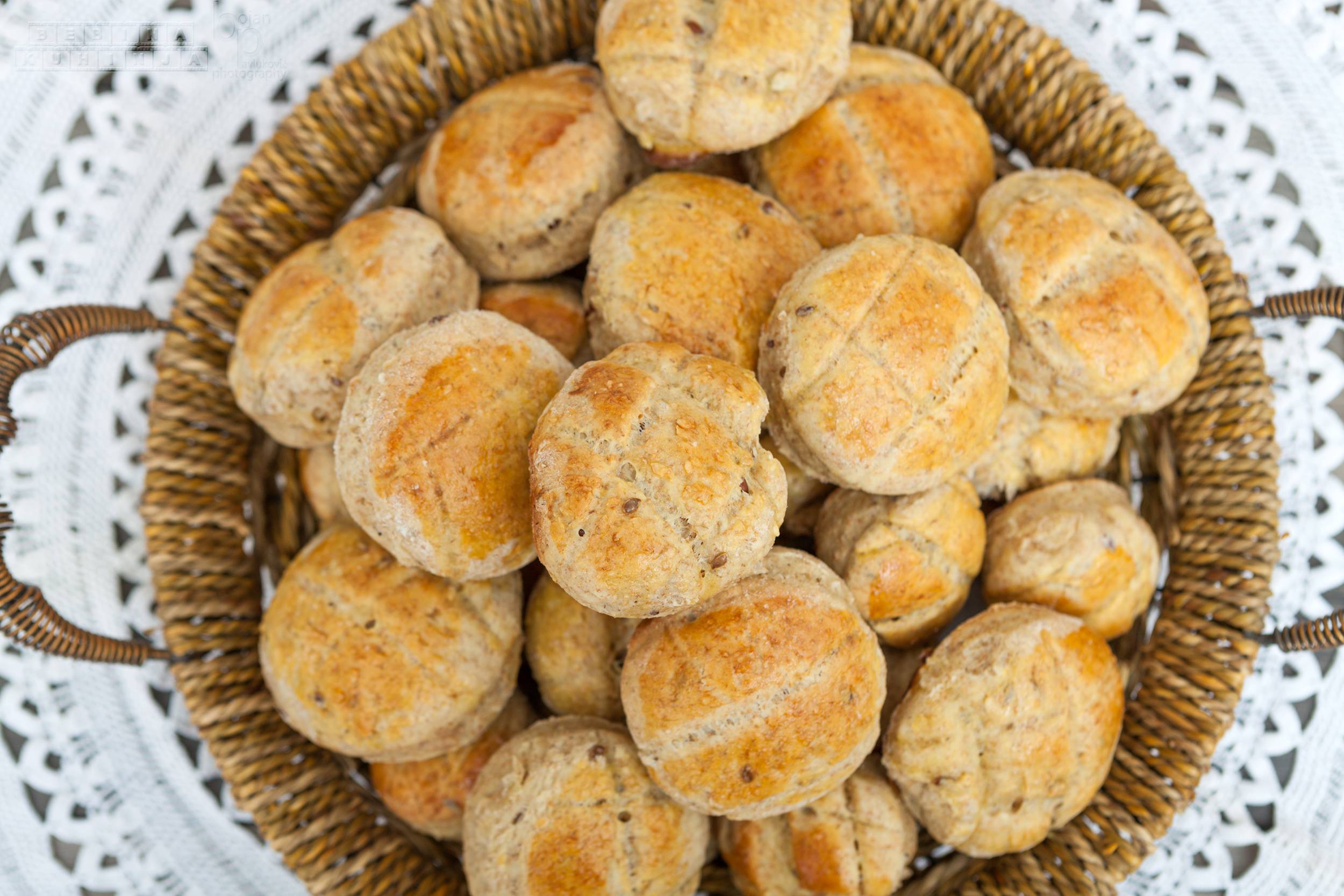 Pogačice sa semenkama – susam, lan, suncokret