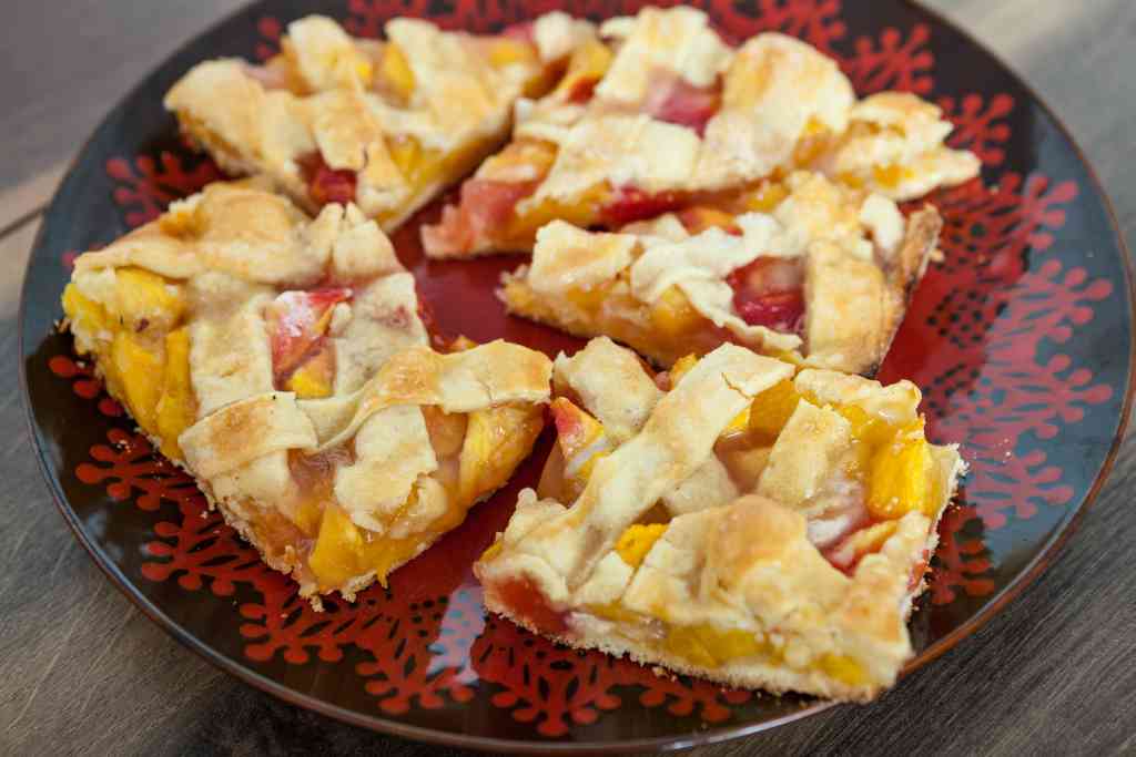 Pita sa breskvama