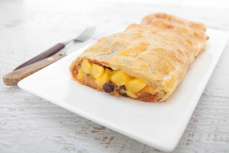 Pita sa breskvama